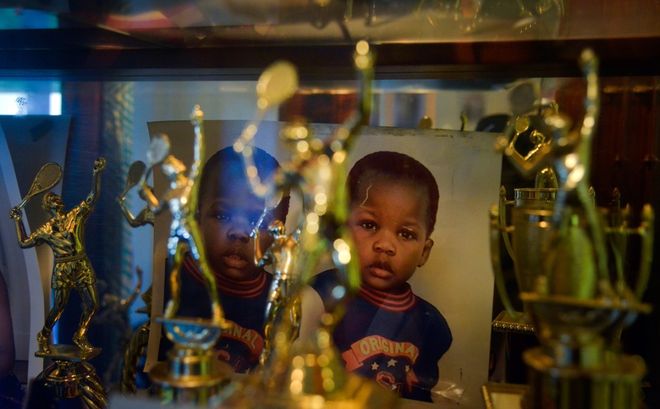 仅赢得了顾 仅赢得了顾