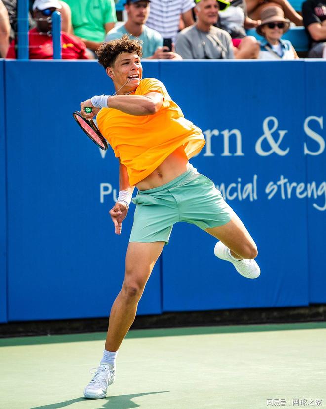 战术调整上 战术调整上