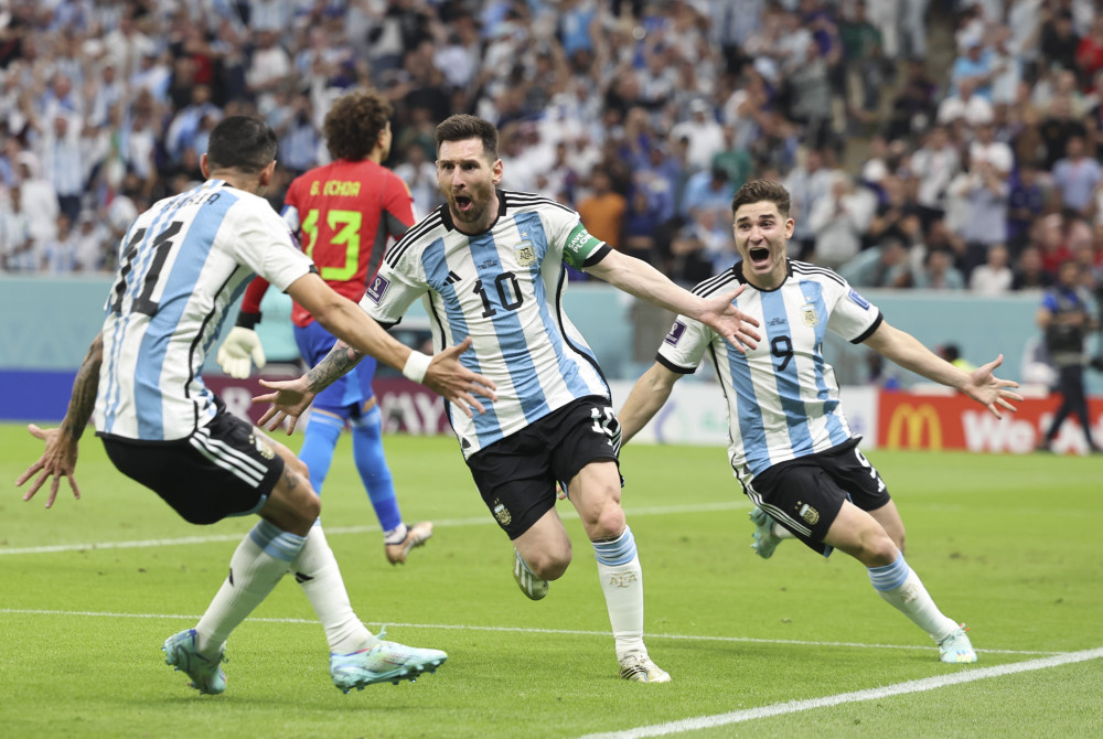 红牌不仅对 红牌不仅对